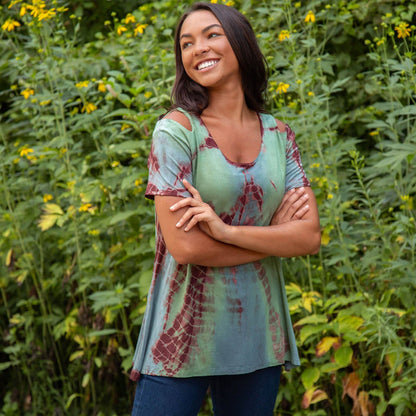 Sand & Stone Cold Shoulder Top