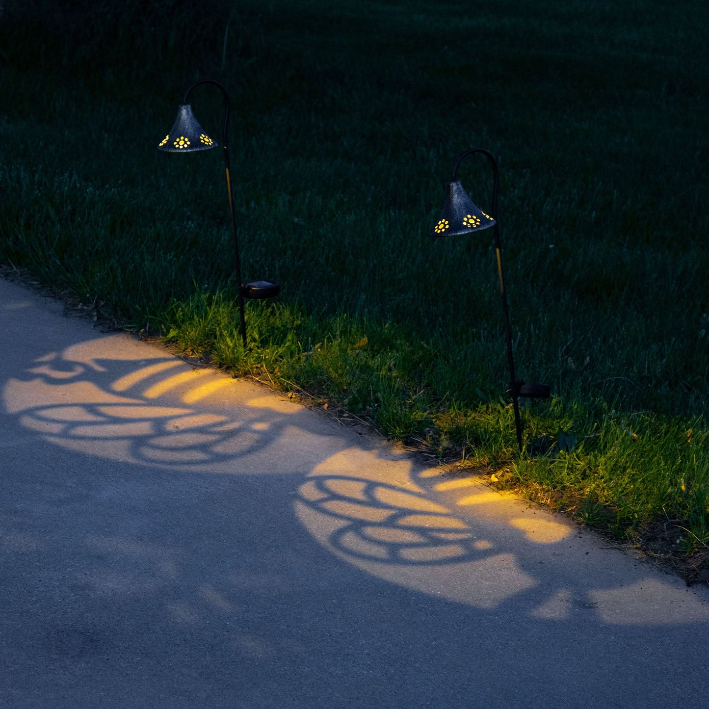 Outdoor Solar Pattern Lantern - Set of 2