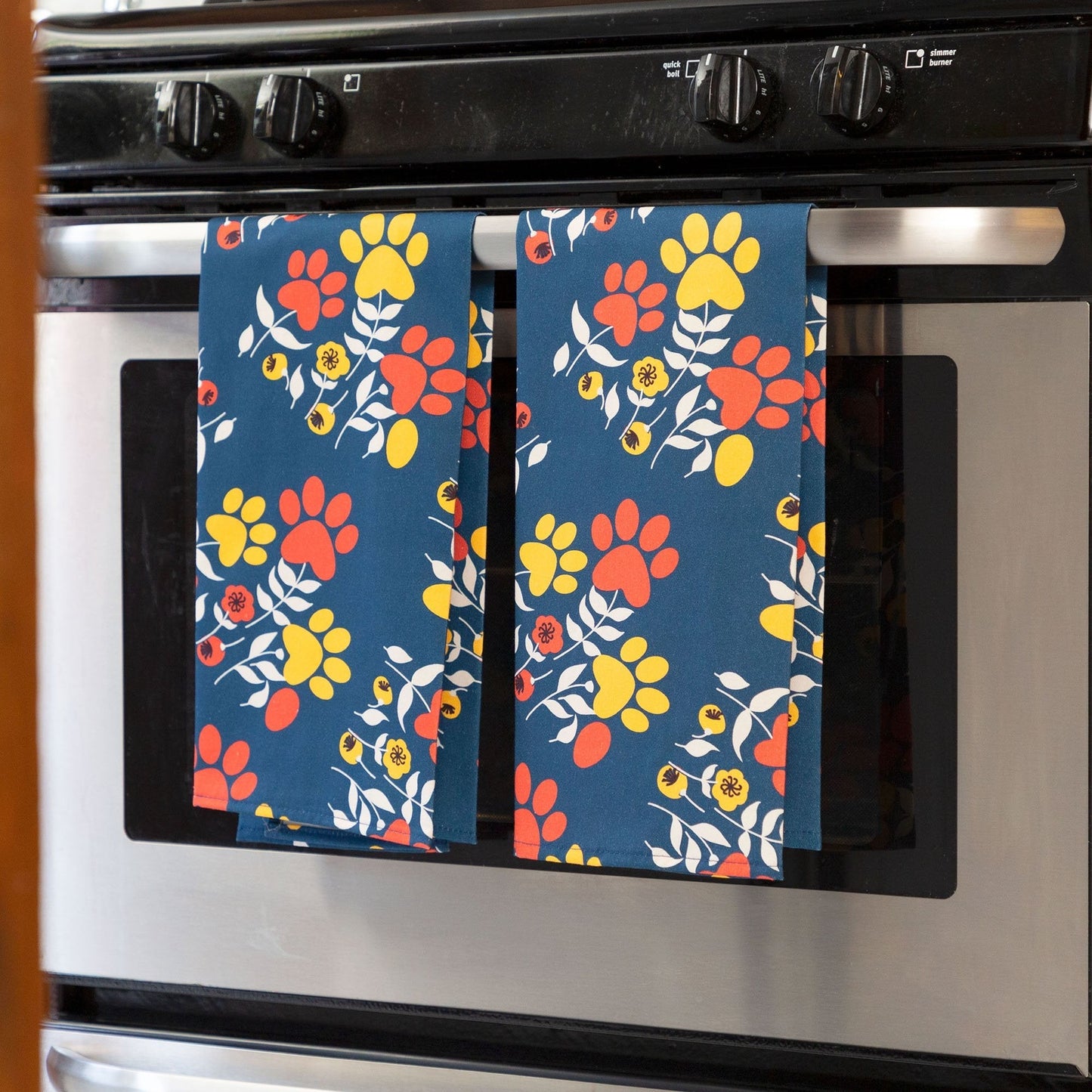 Cottage Kitchen Textiles