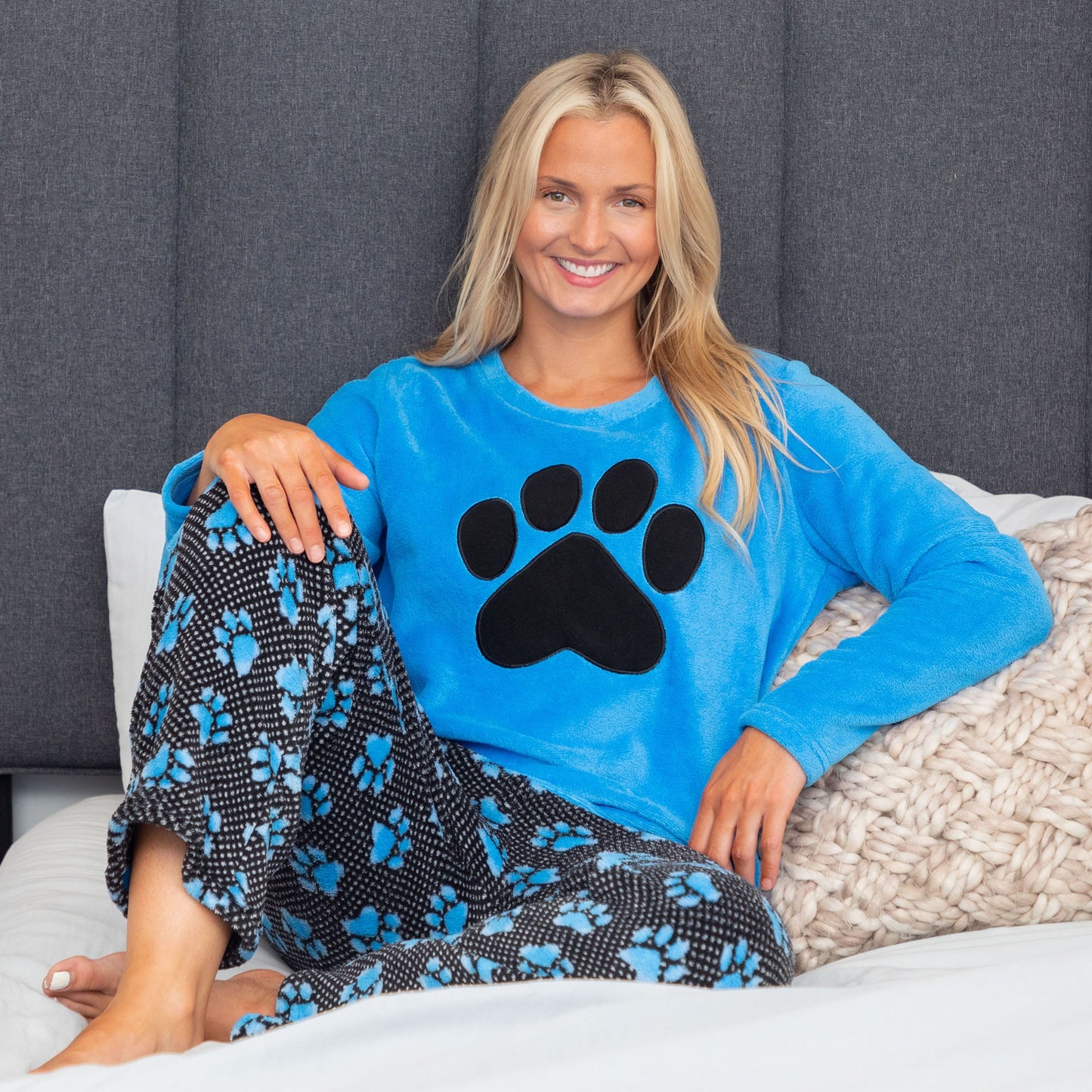 Gradient Paws & Polka Dot Pajama Set