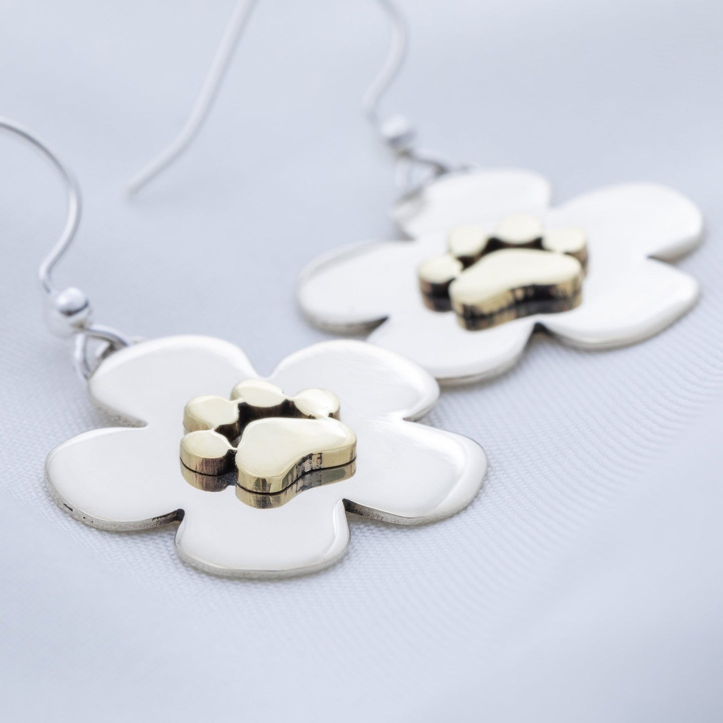 Daisy Love Paw Earrings