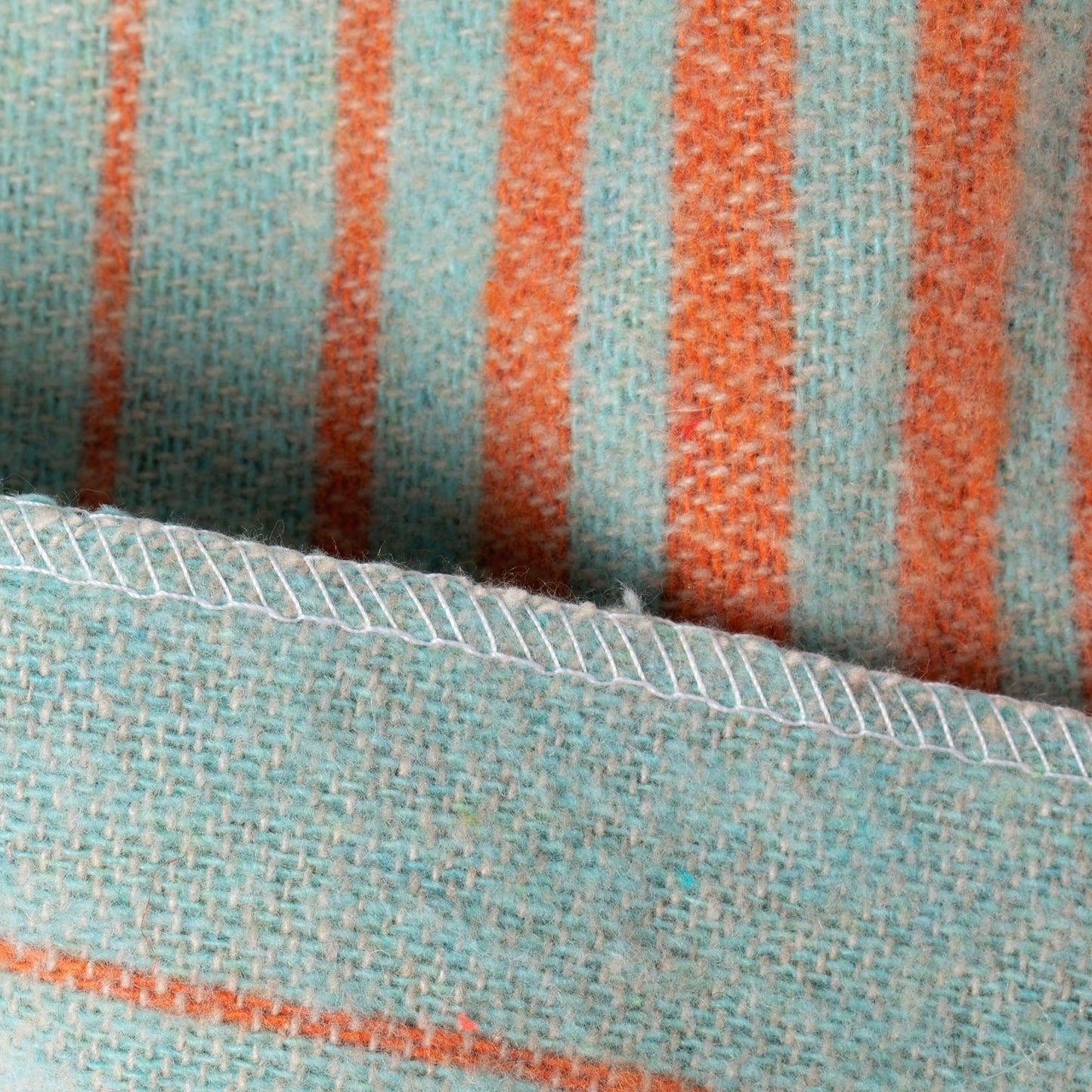 Send Blankets to People & Pets of Ukraine