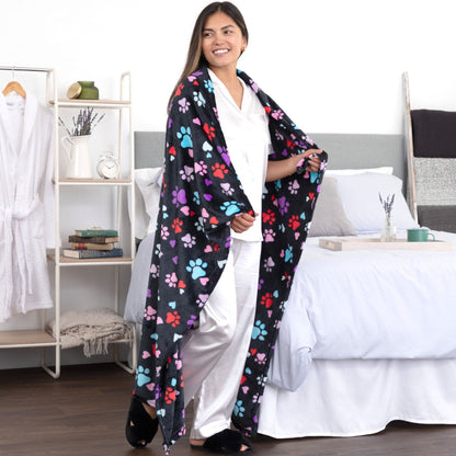 Super Cozy&trade; Fleece Paw Print Throw Blanket